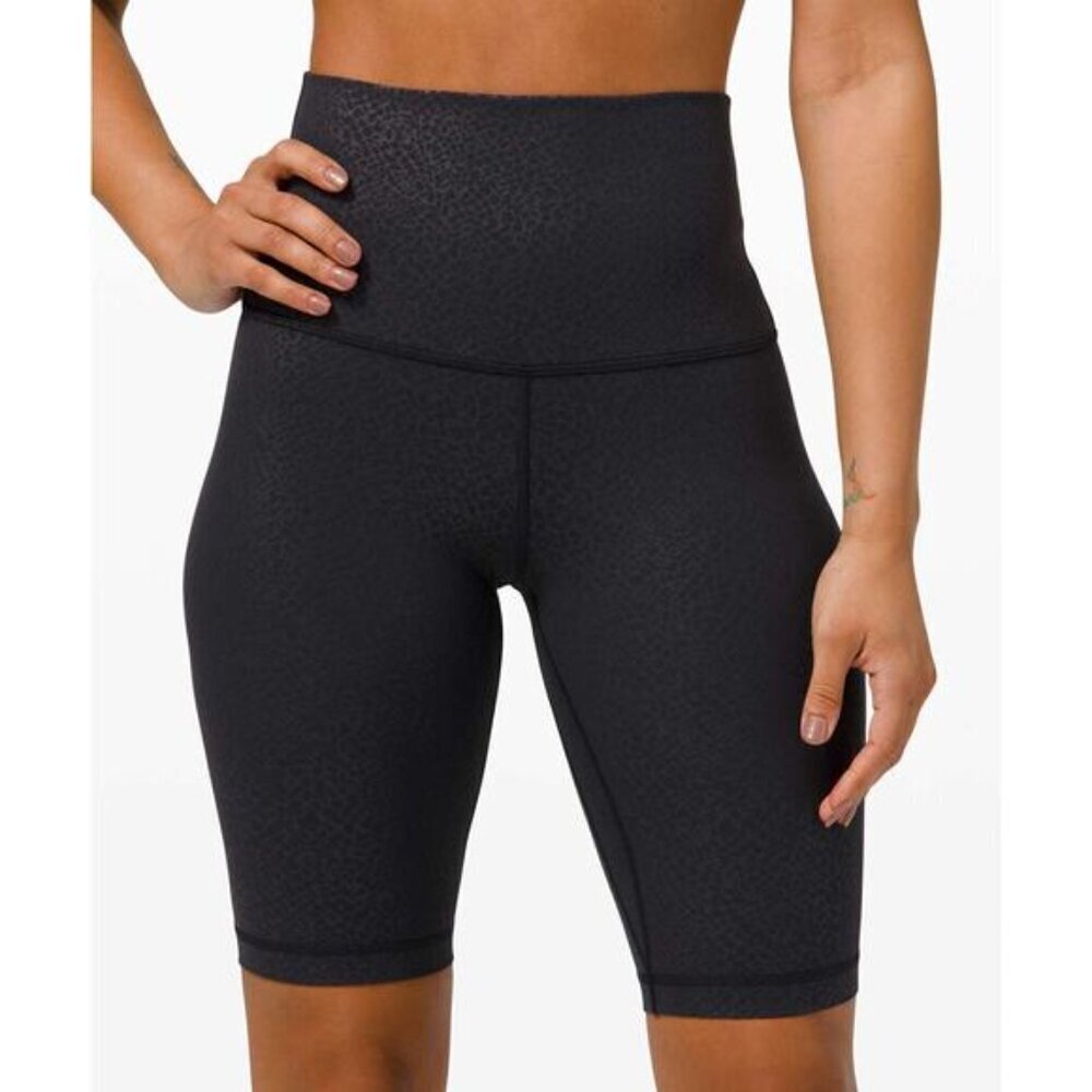 LULULEMON Align Super High Rise Short 10" Sz 2 Formulate Emboss Black - Picture 2 of 8
